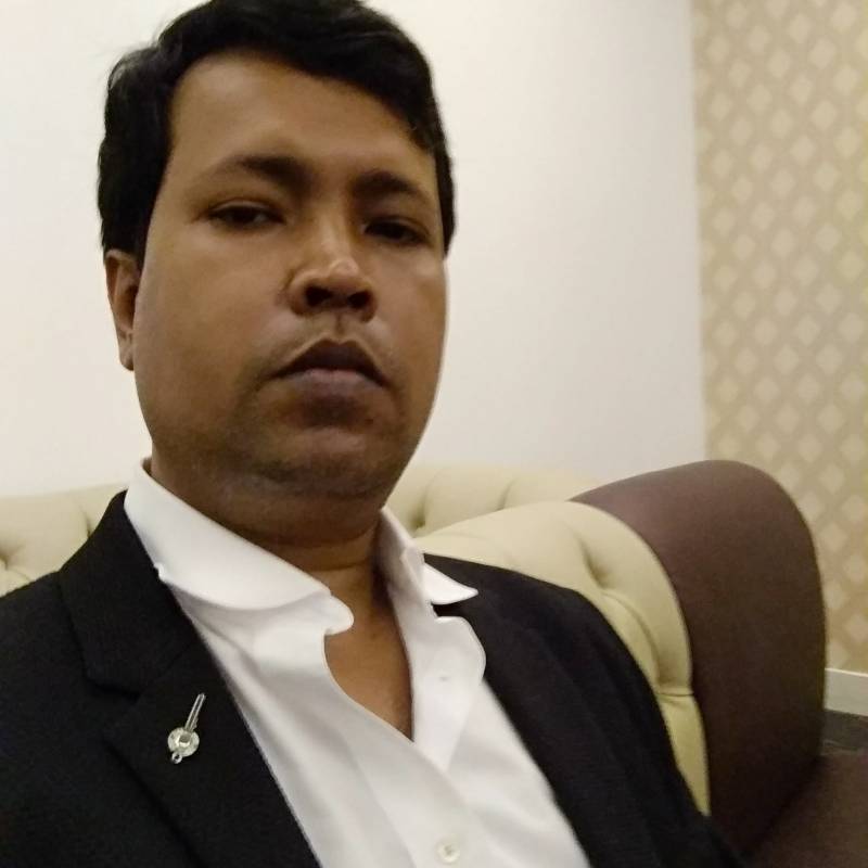 Nobel, 51, Frankfurt
