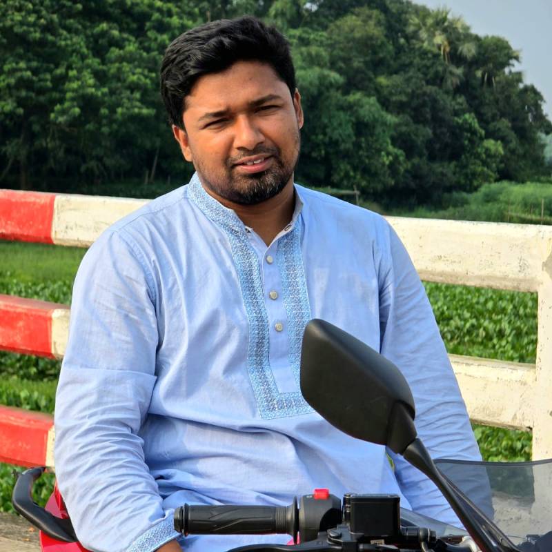 Fakrul, 36, Nairobi