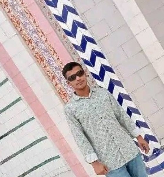 Roky, 23, Dallas Texas