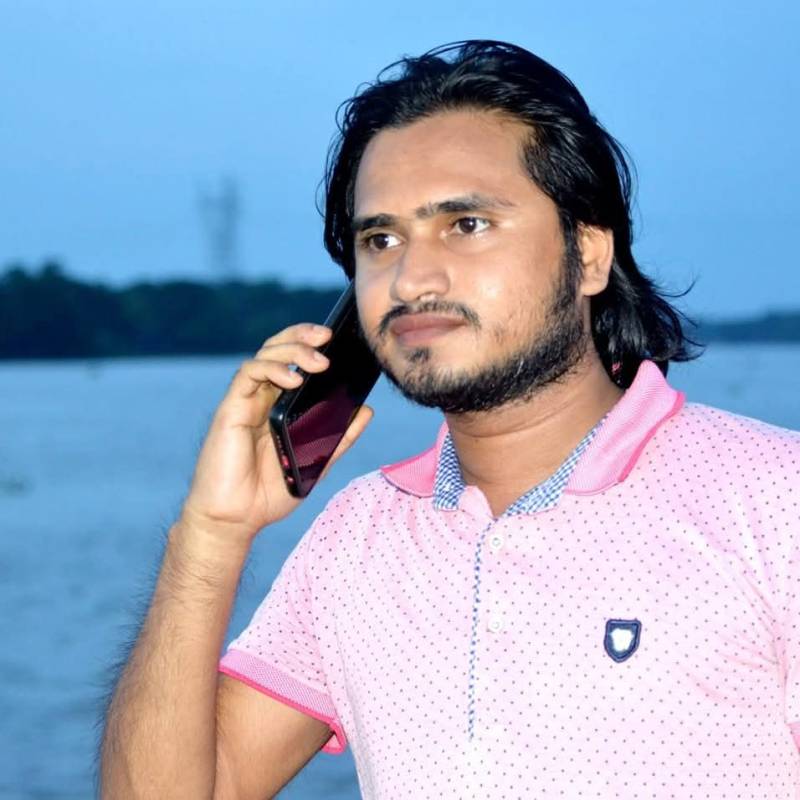 Refat, 28, Sharja