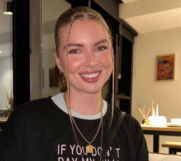 Luna, 24, Bheramara