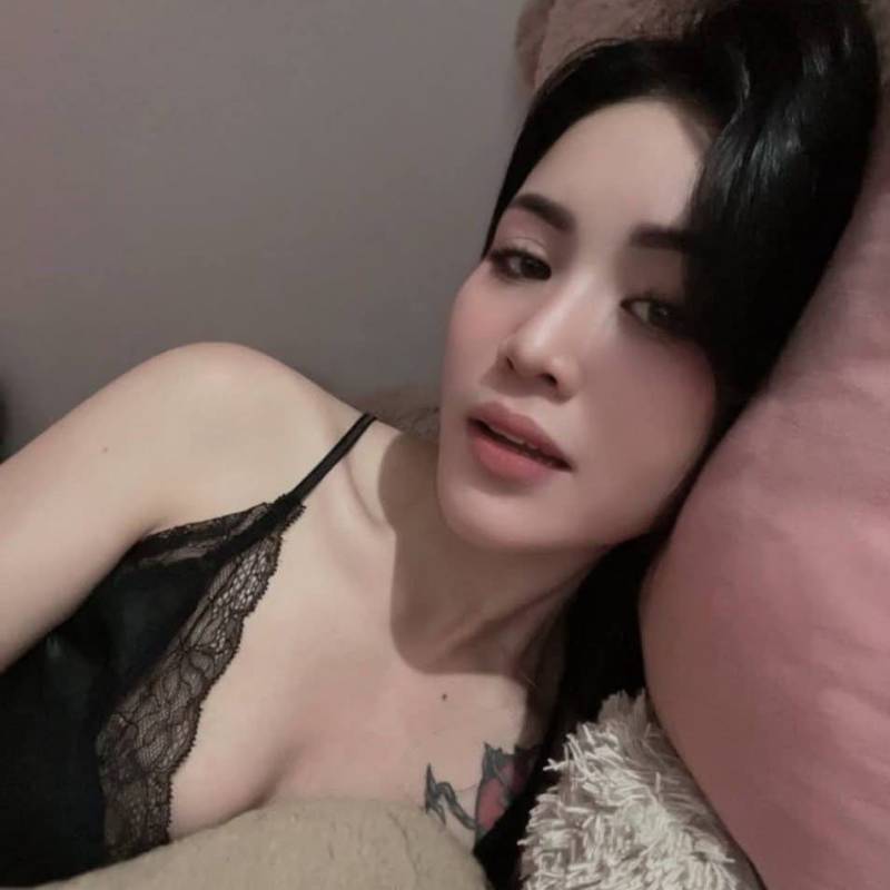 GorgeousMe, 32, Clifton