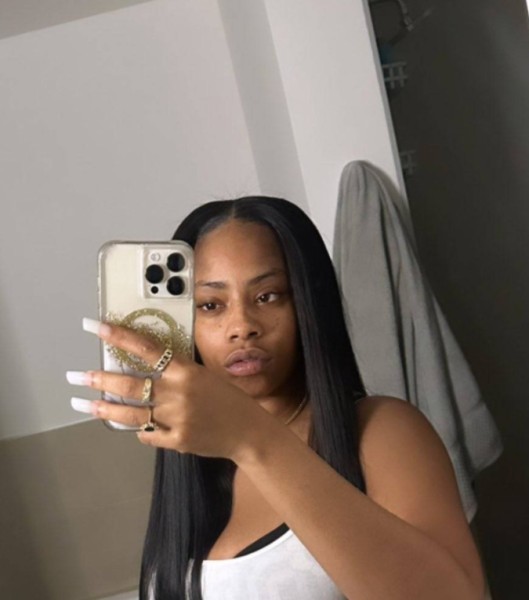 Mary, 28, Nigeria