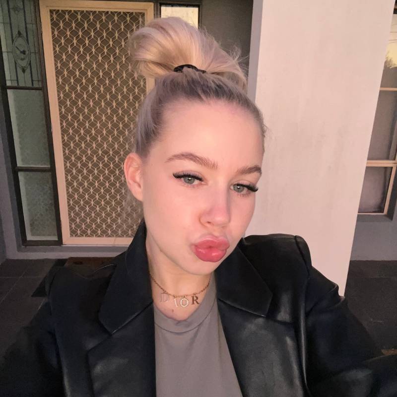 denise, 29, Miami Florida