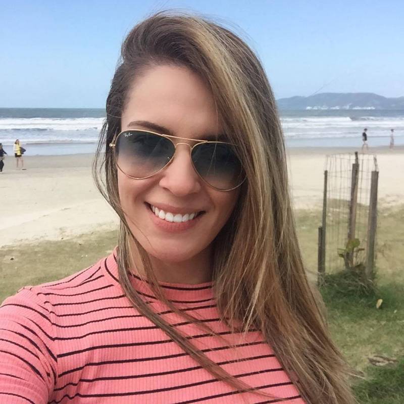 Petra, 37, Tongi