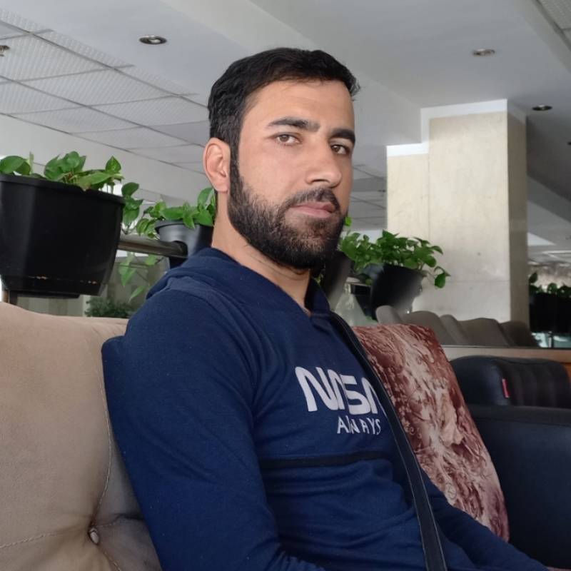 Waheedullah, 33, taxes
