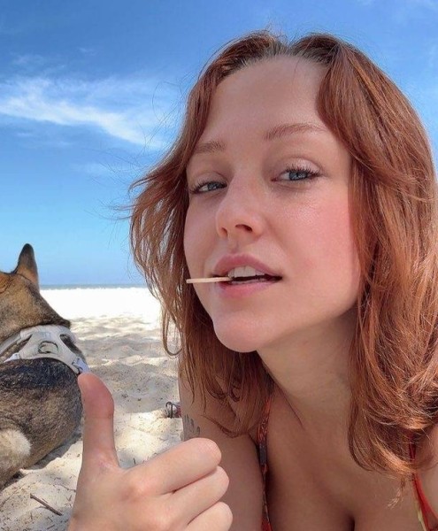 Cherly blossom, 28, U A E