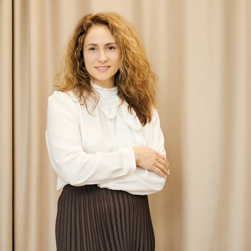 Zlata, 40, Nigeria