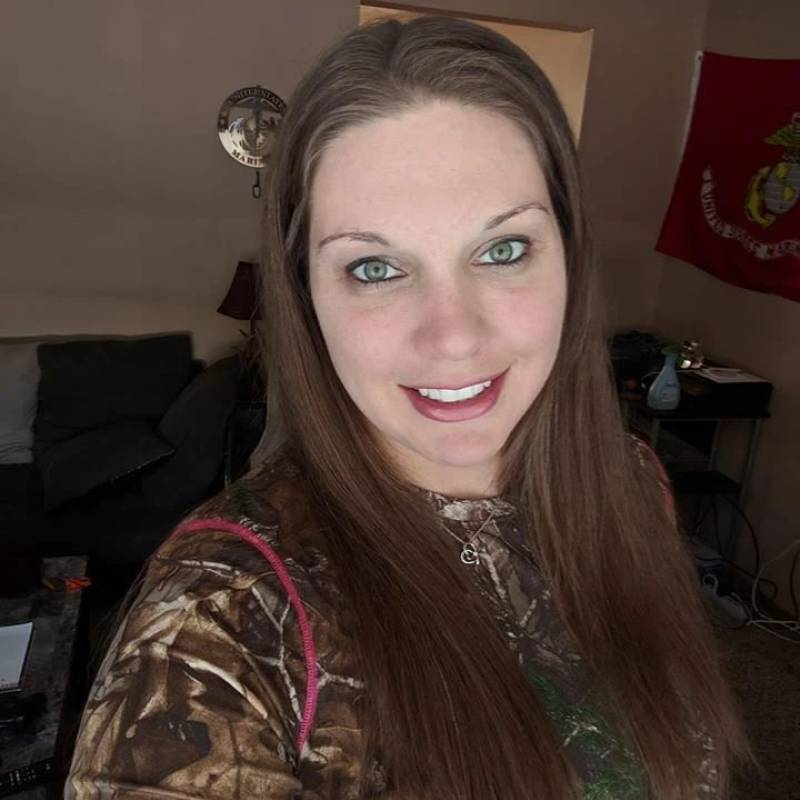 laura, 38, Colombo