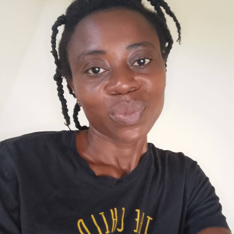 Nana, 34, Mymenshig
