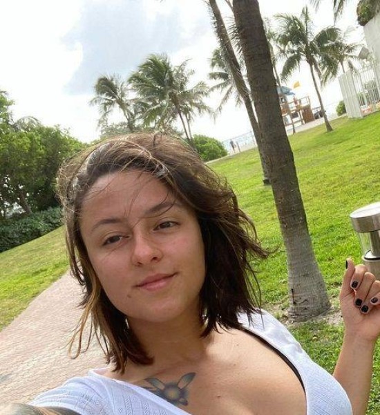 Guadalupe, 36, United Kingdom