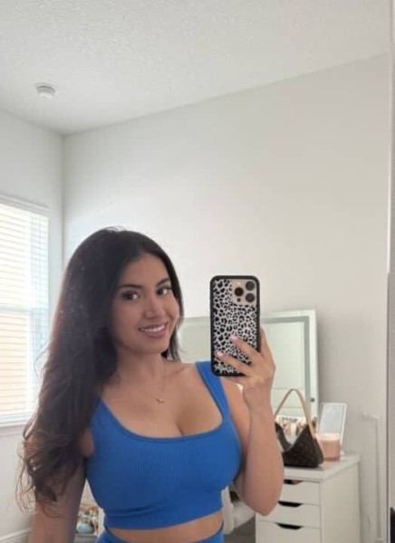 Laura Rasmussen, 37, Cape Twom