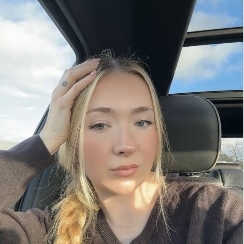 Amelia, 35, iowa