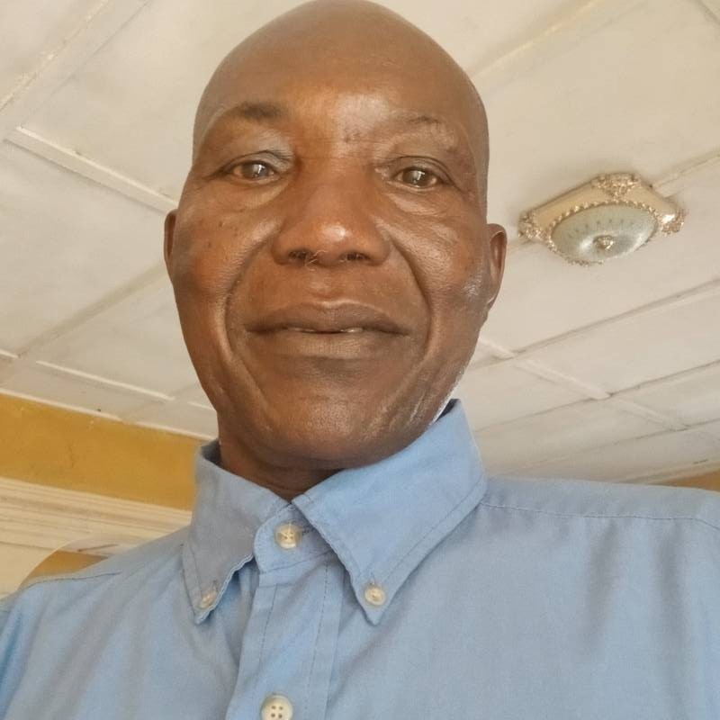 Francis, 68, United Kingdom Goole