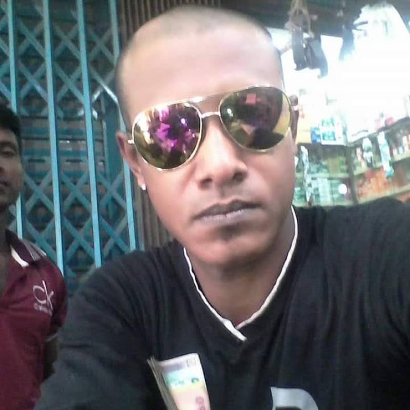 shamsul, 31, London