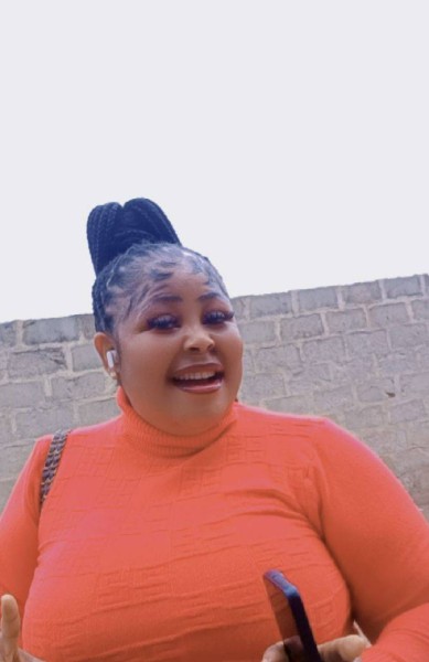 Chioma, 32, Bangaladash