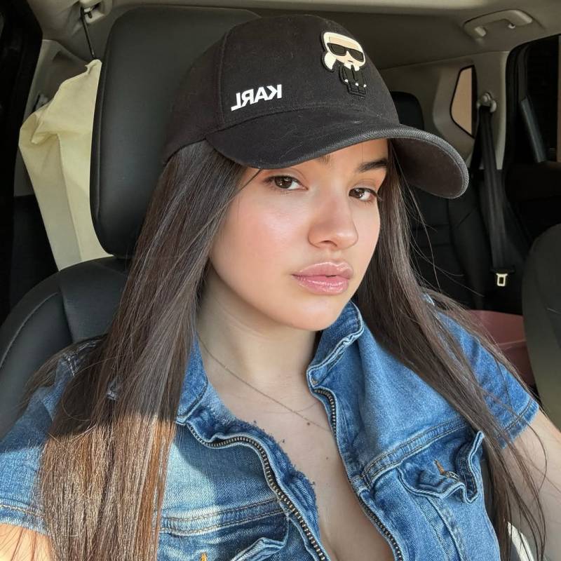 crystal, 28, Miami