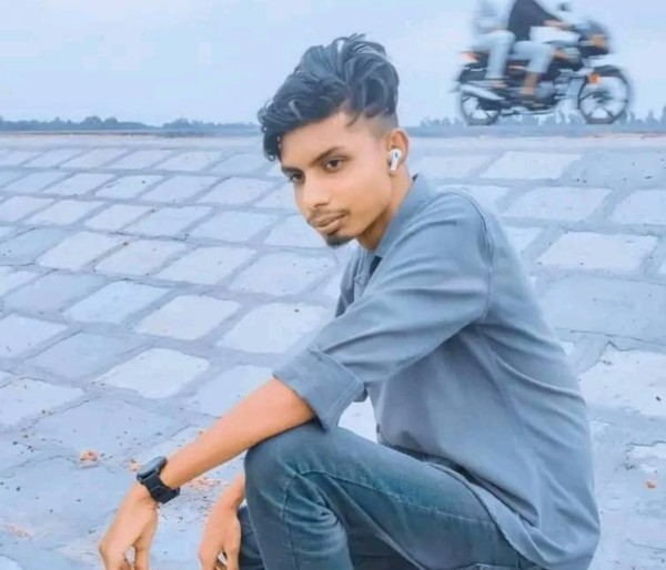 Murshid Hasan Rony, 20, Rangpur Dhaka Bangladesh