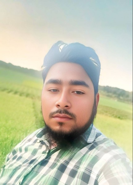 MD NAZMUL, 31, Feni