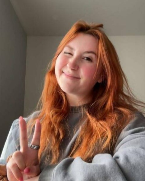 Lisa Suttles, 32, Algeria