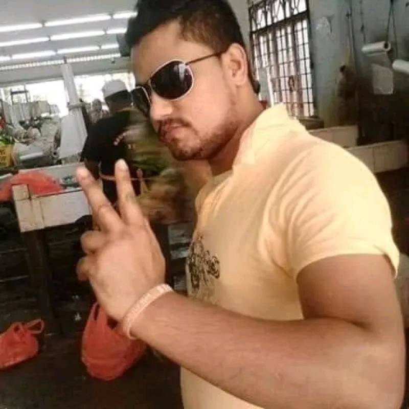 Md vir, 26, Raleigh
