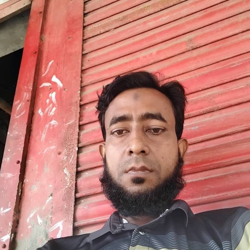 Monir, 37, Nigeria