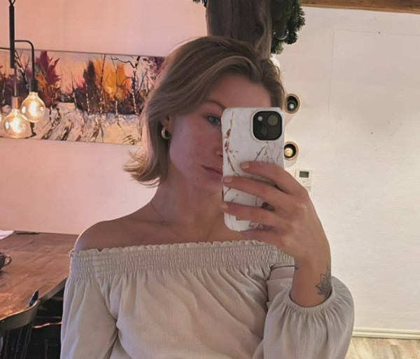 Silvia, 40, LA