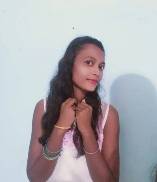 Chandrawati kumari, 32, Austria