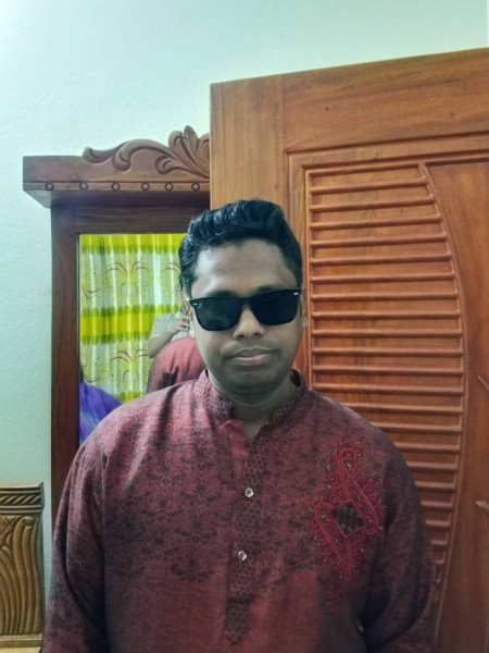 Raj, 26, Zurich