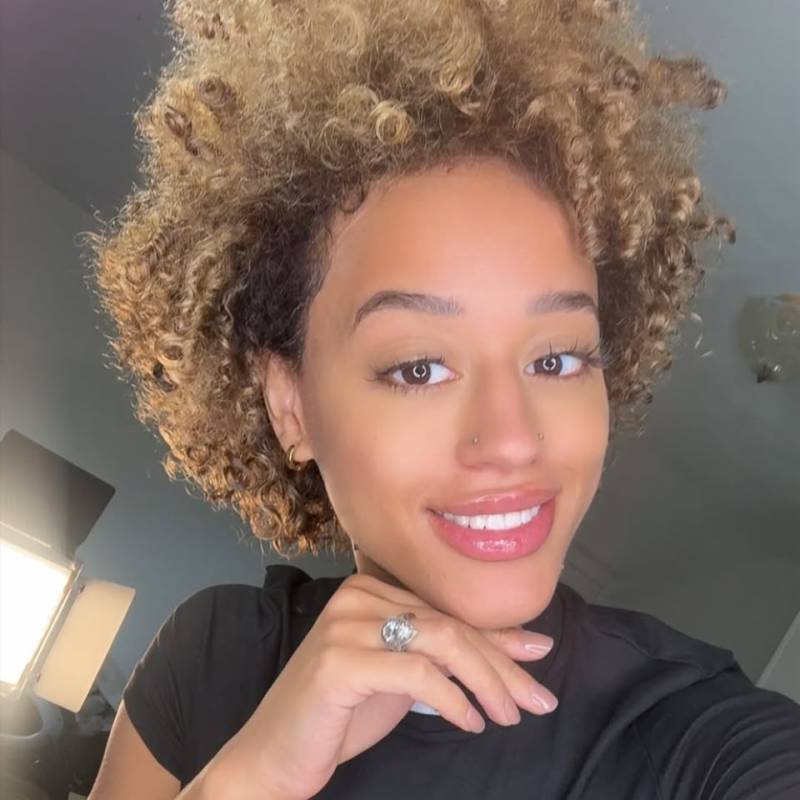 Nickie Brown, 29, uk