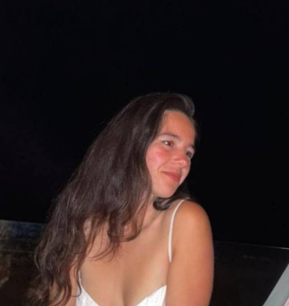 Jasmin, 30, Now live in Qatar Doha