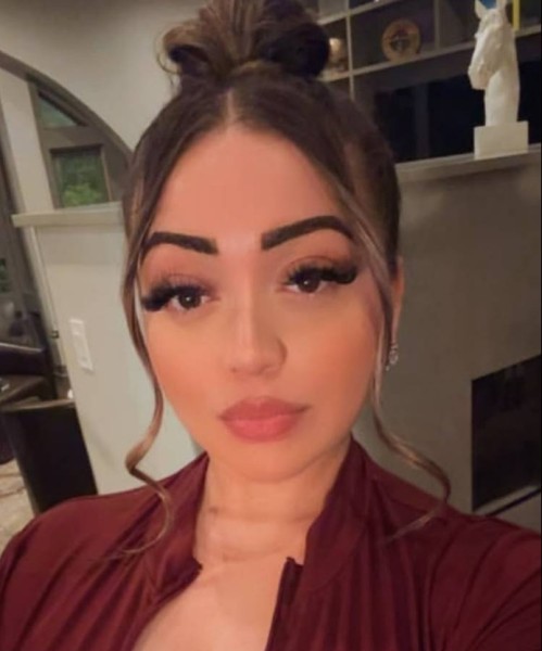 Olivia, 35, Bangladesh Dhaka