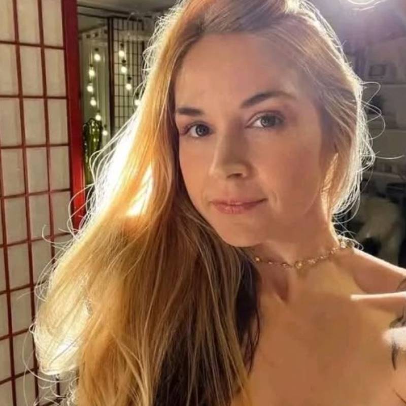 Maria, 34, gaza