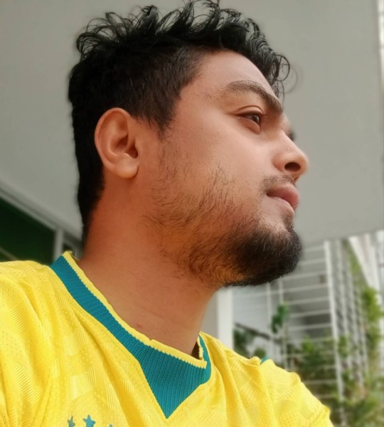 Pavel, 29, Zurich
