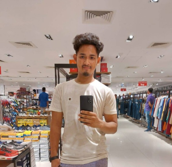 Shariful Islam, 25, Sjxyjfh