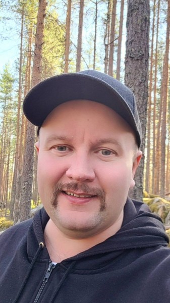 Bernard, 55, Germany