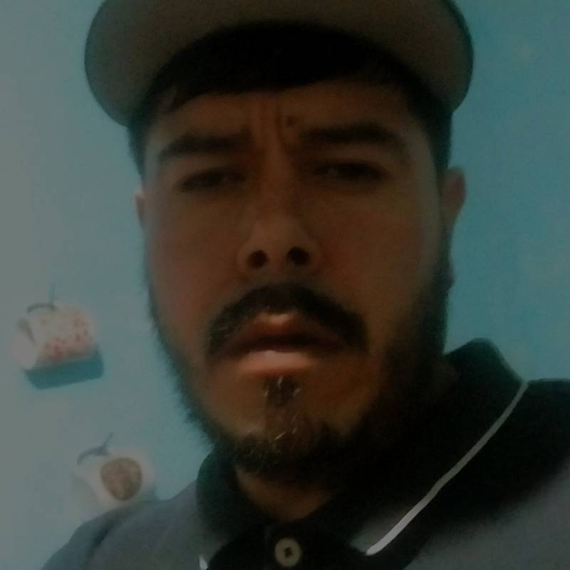 Carlos, 37, Ghana