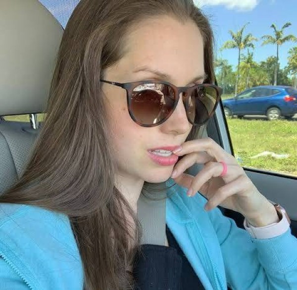 Marie, 29, Banner Illinois