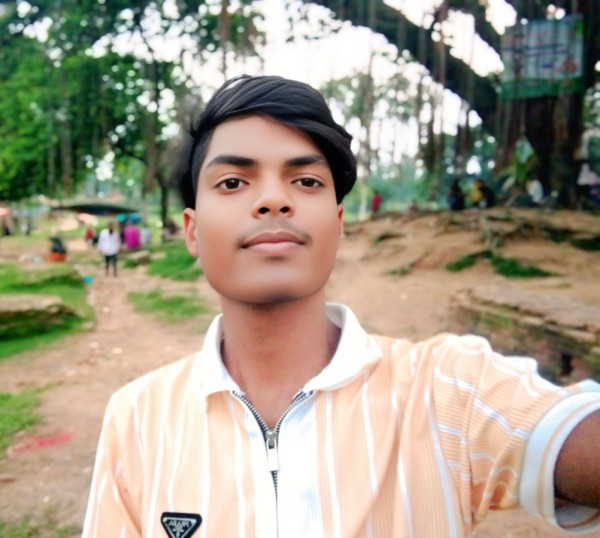 R L Rakib, 18