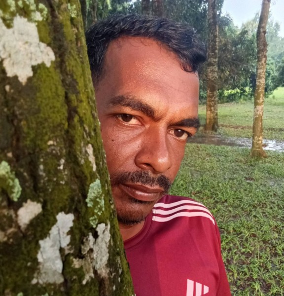 Anarulhasan, 31, Colima