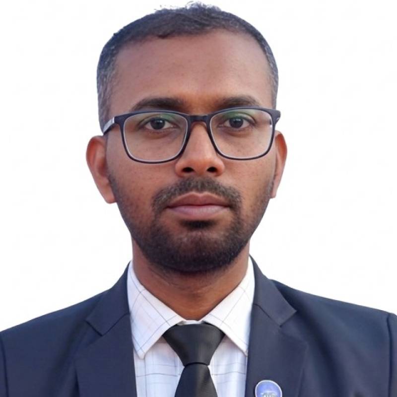 Ayat Hasan, 28, florida