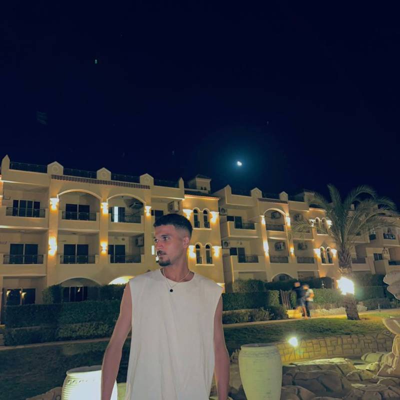 eslam dating