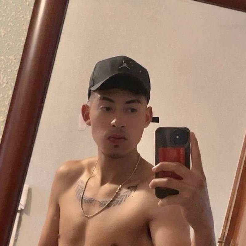 CRISTIAN41442 dating