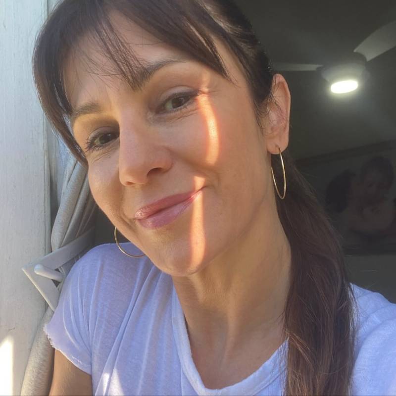 mona54876 dating